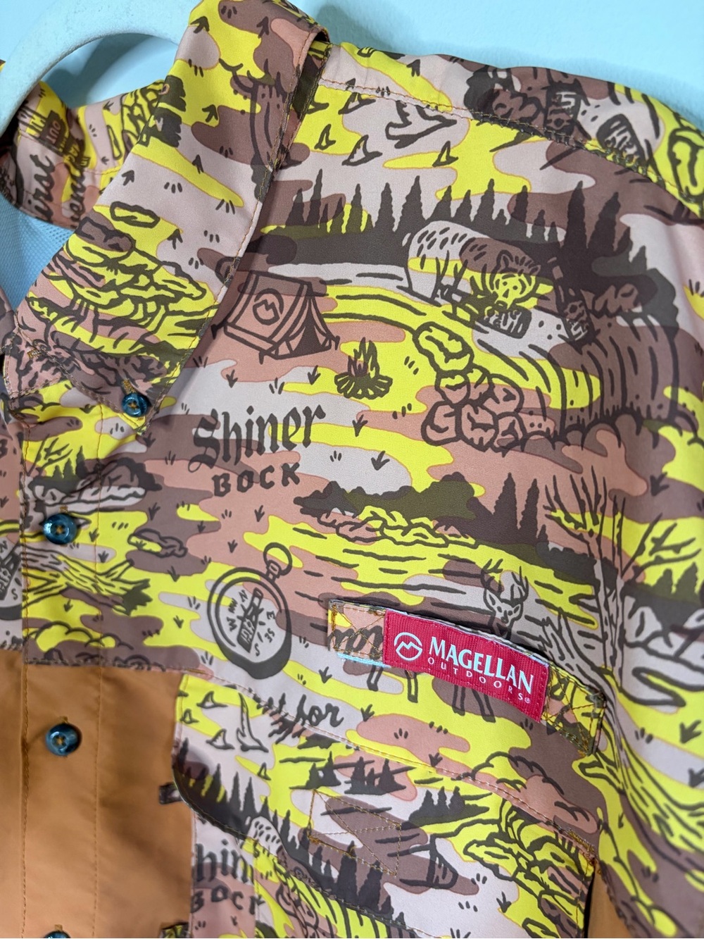 Magellan Outdoors Shiner Bock Beer Fishing Shirt Mens 2XL Short Sleeve Camo - Picture 8 of 12